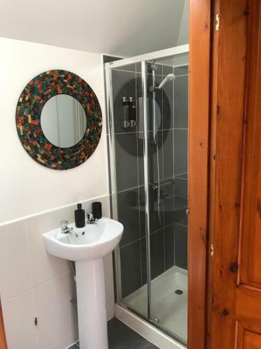 Hostal Garfield Guesthouse