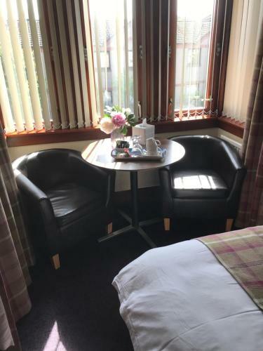 Hostal Garfield Guesthouse