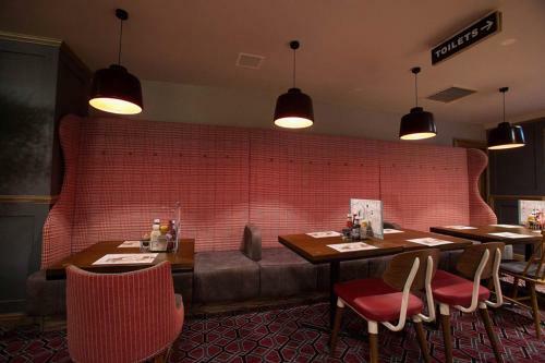 Jolly's Hotel Wetherspoon