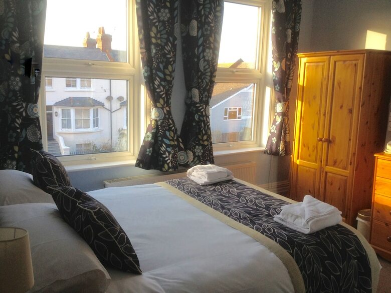 By The Sea Bed And Breakfast