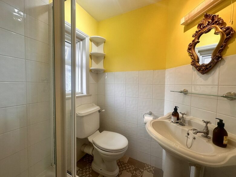 Hostal Albert & Victoria