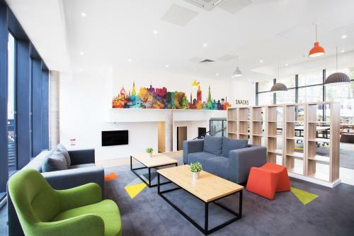 Albergue Salisbury Court Campus Accomodation