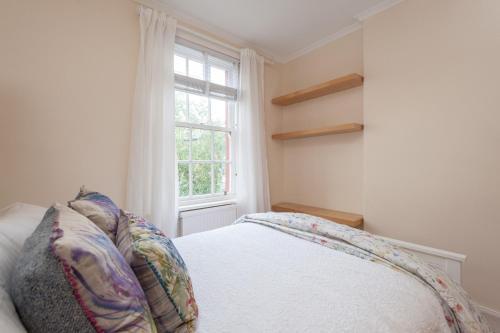Canongate Apartment