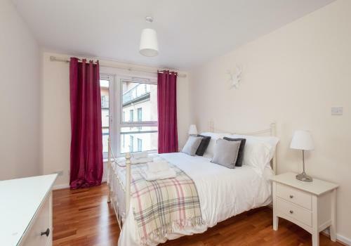 Apartamento The Holyrood Park Residence