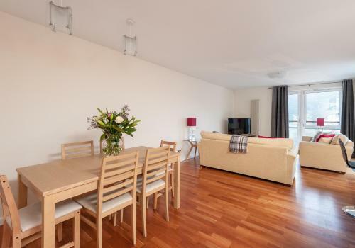 Apartamento The Holyrood Park Residence