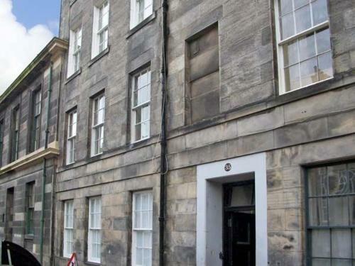 35 Barony Street