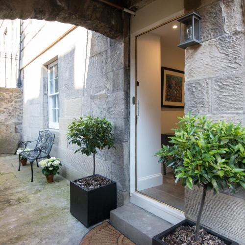 Union Street Apartment