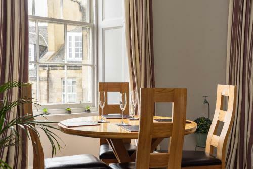 Apartamento The Broughton Mews Residence