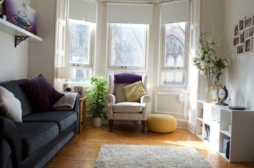 2 Bedroom Apartment With Castle Views Sleeps 3