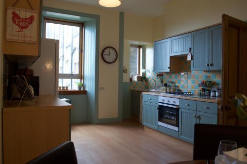 2 Bedroom Apartment With Castle Views Sleeps 3