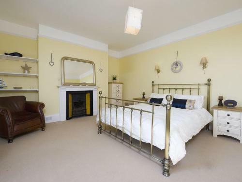 31 Salterton Road, Devon