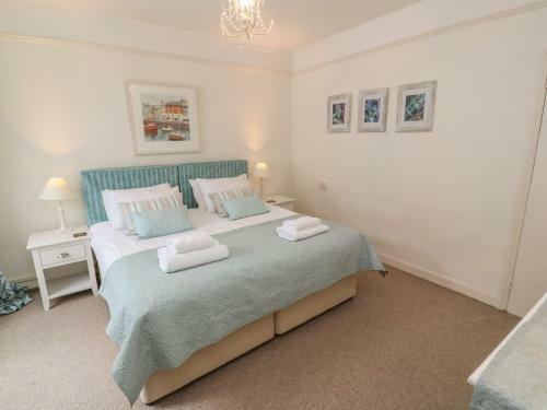 Puffin Cottage, Falmouth
