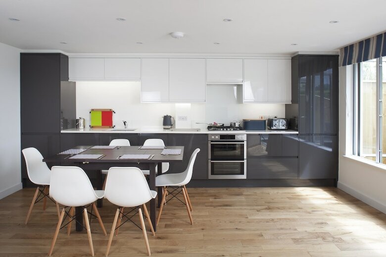 Villa Falmouth Self Catering Lodges