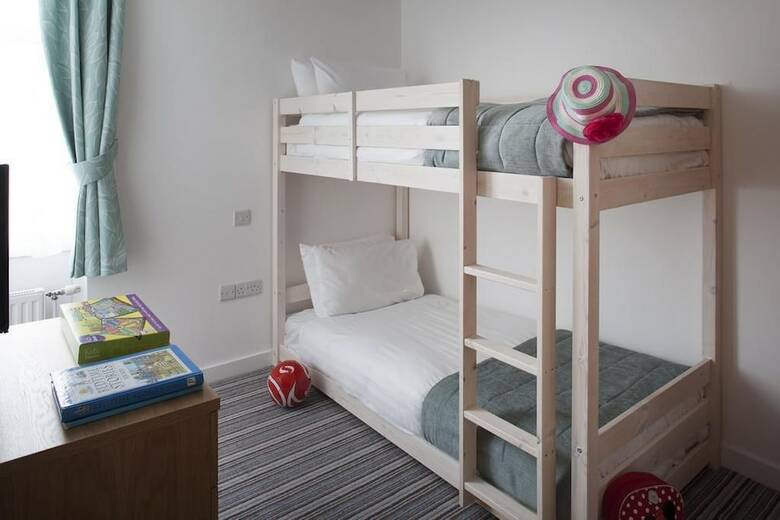 Villa Falmouth Self Catering Lodges
