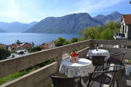 Apartments Dobri?a