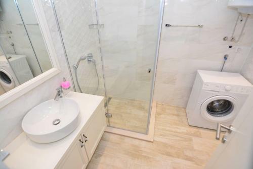 Hostal Rooms Dobrotski Dvori