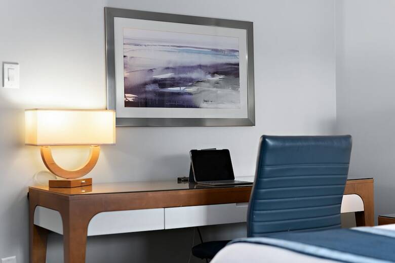 Hotel Inn At The Quay