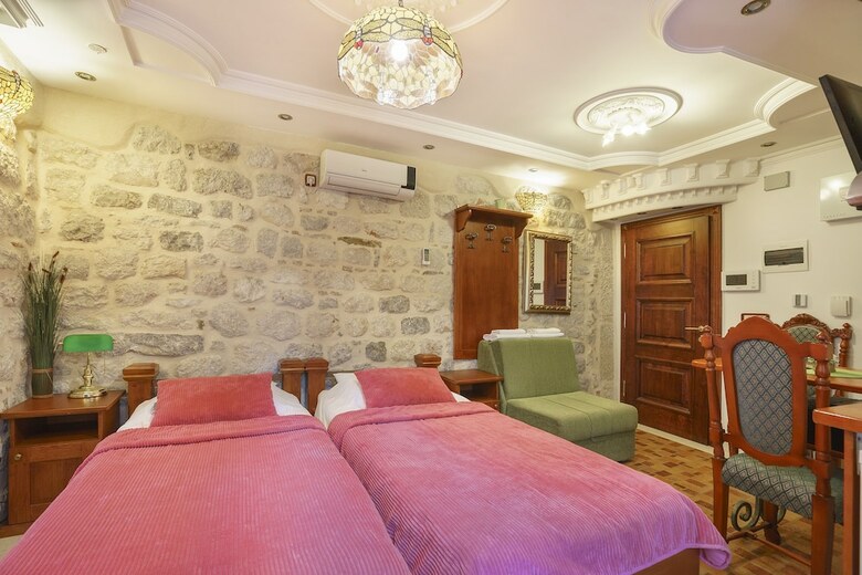 Apartments Wine House Old Town