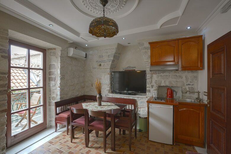 Apartments Wine House Old Town