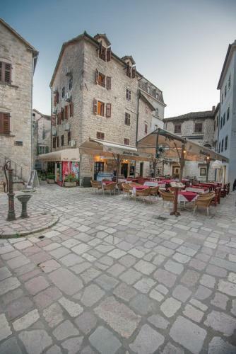 Hotel Rendez Vous