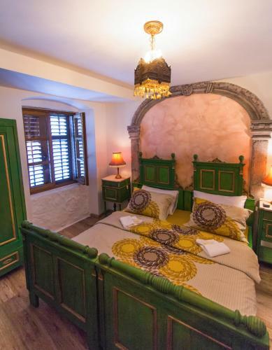 Hostal Palazzo Drusko Deluxe Rooms