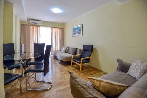 Apartments Ivardi?