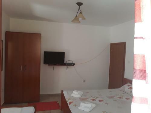 B & M Apartments