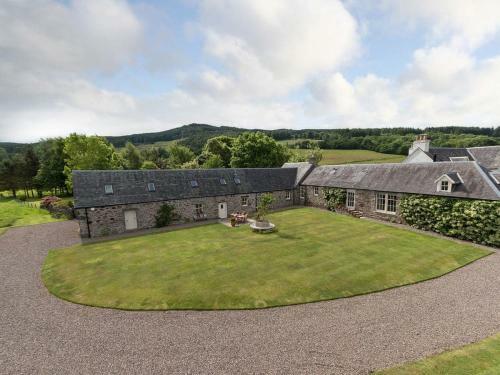 Wester Coshieville Cottage