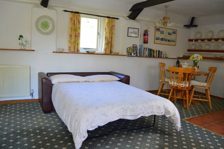 Windbury Cottage