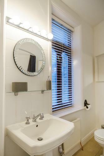 St John?s Cottage ? Simple2let Serviced Apartments