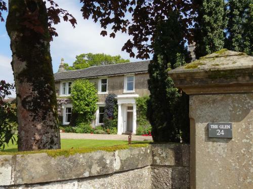 Coach House At The Glen