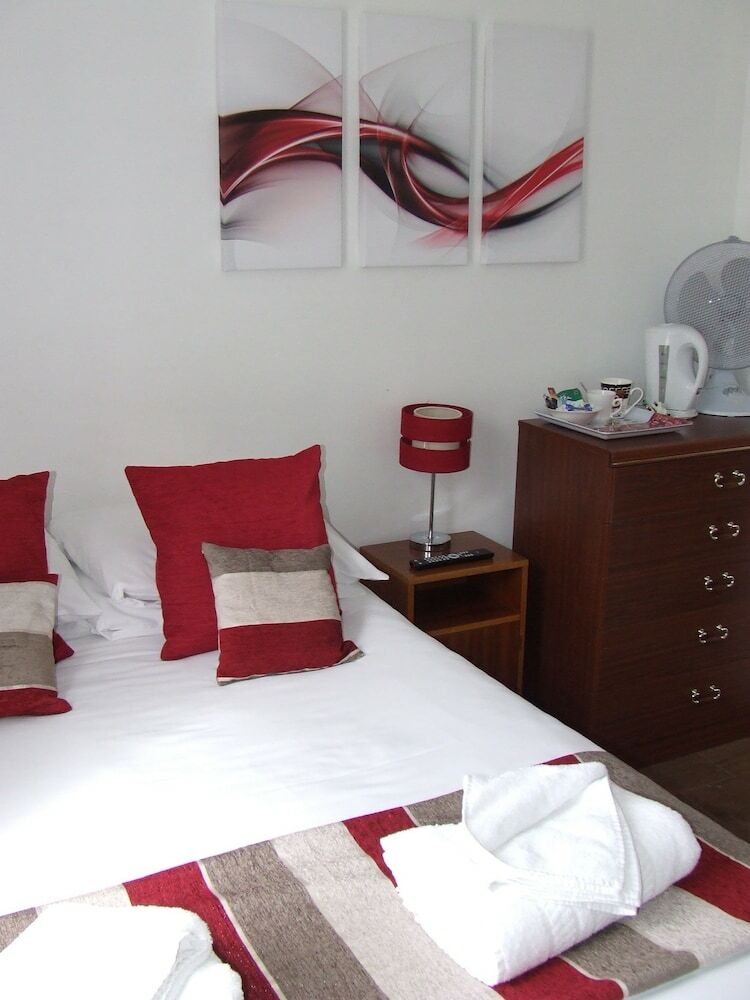 Bed & Breakfast Alexandra Guest House