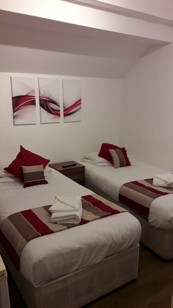 Bed & Breakfast Alexandra Guest House