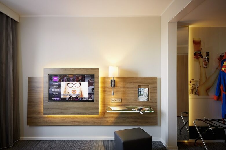 Hotel Moxy London Heathrow Airport