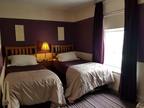 Hostal Albert And Victoria