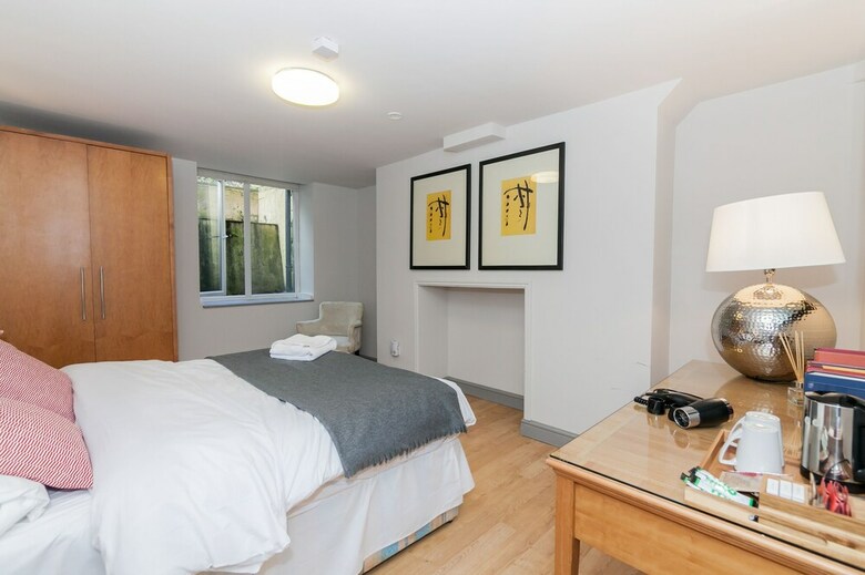 Hotel Townhouse No 12