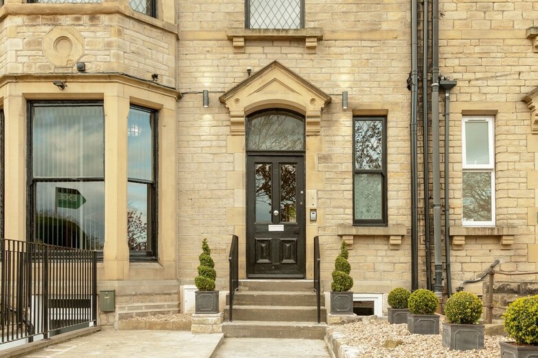 Hotel Townhouse No 12