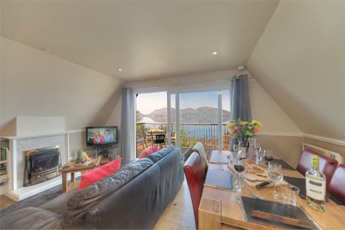 Loch Linnhe Waterfront Lodges