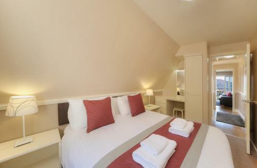 Loch Linnhe Waterfront Lodges
