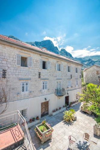 Apartments Radimir
