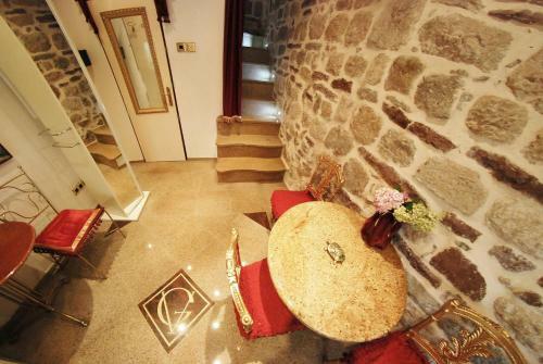 Hostal Vg Three Bedroom Castle