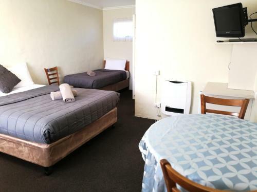 Wintersun Gardens Motel