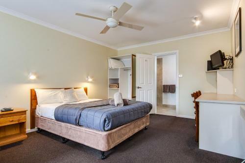 Wintersun Gardens Motel