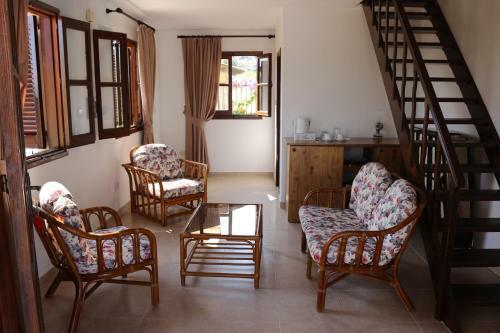 Five Fingers Holiday Bungalows