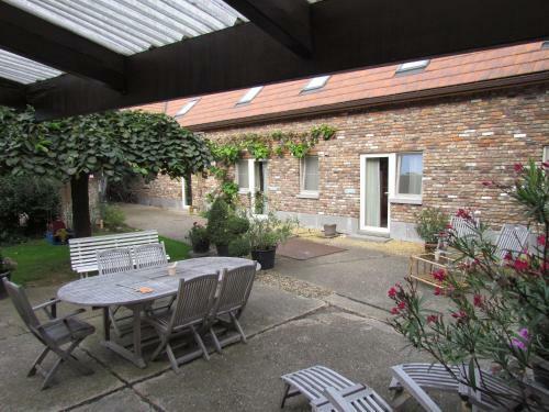 B&B Cherryfarm