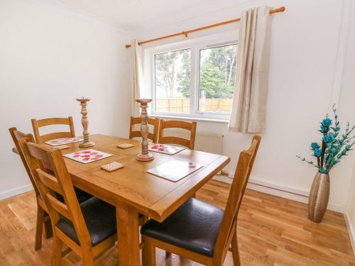 Southview, Llandysul