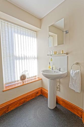 Bed & Breakfast The Ynysmeudwy Arms