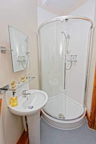 Bed & Breakfast The Ynysmeudwy Arms