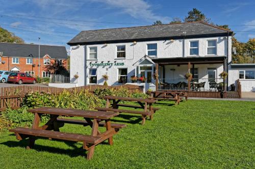 Bed & Breakfast The Ynysmeudwy Arms
