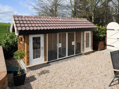 Lambley Lodge